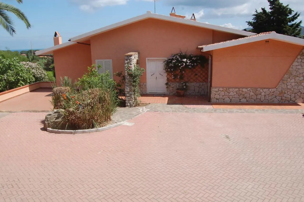 Appartamento Villalara con piscina e vista mare Portoferraio