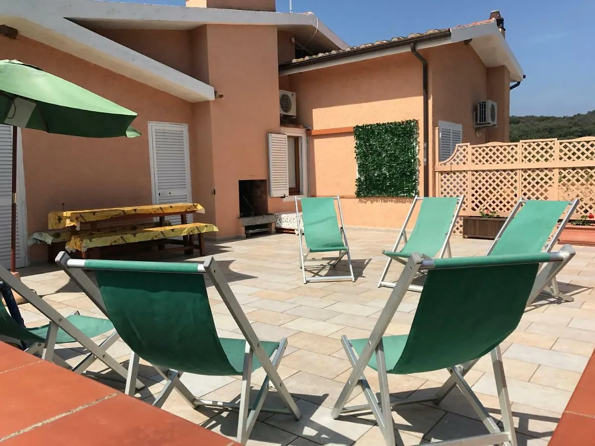 Villalara con piscina e vista mare Portoferraio Appartamento