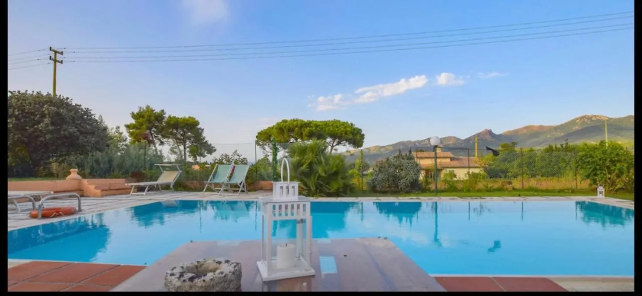 Villalara Piscina, Vista Mare Con Agevolazione Traghetti Portoferraio 0*,  Italy