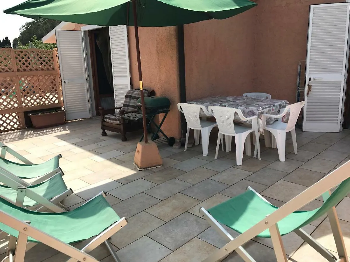 Villalara Piscina, Vista Mare Con Agevolazione Traghetti Portoferraio