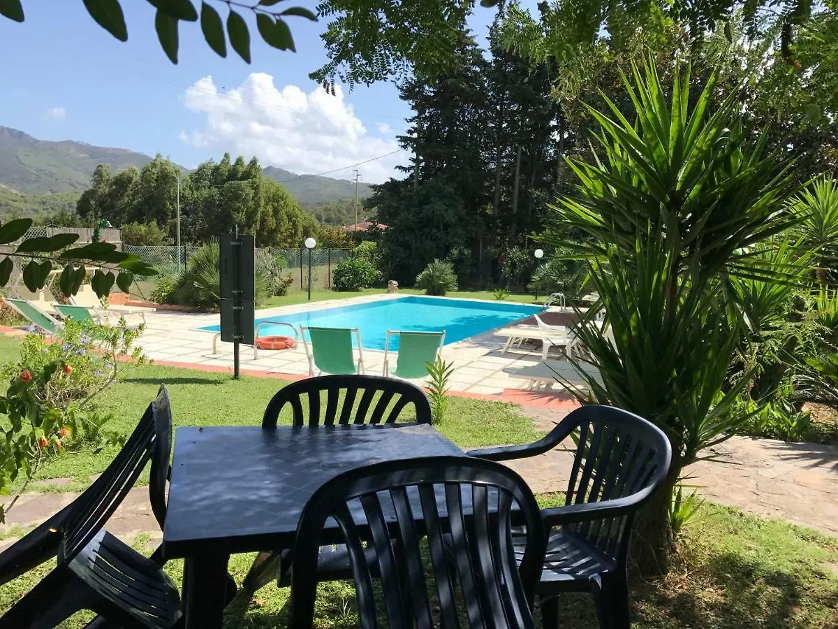 Villalara Piscina, Vista Mare Con Agevolazione Traghetti Portoferraio Italy